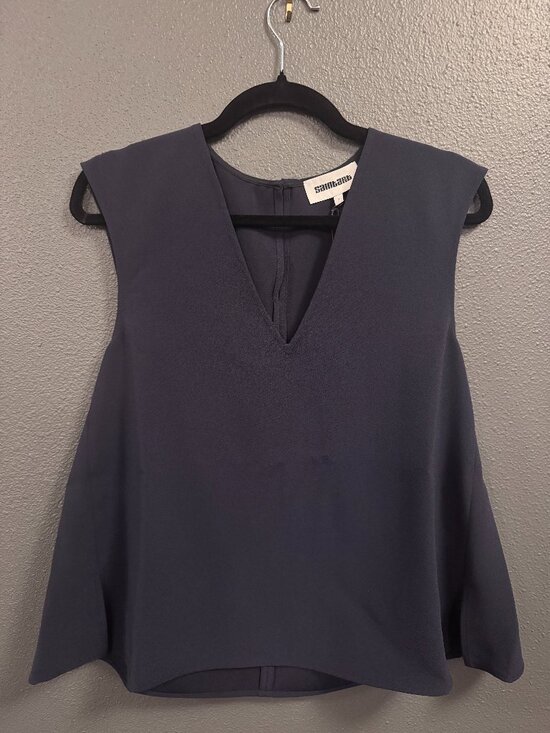 Saint Art Tops - Saint Art - Black V Neck Top